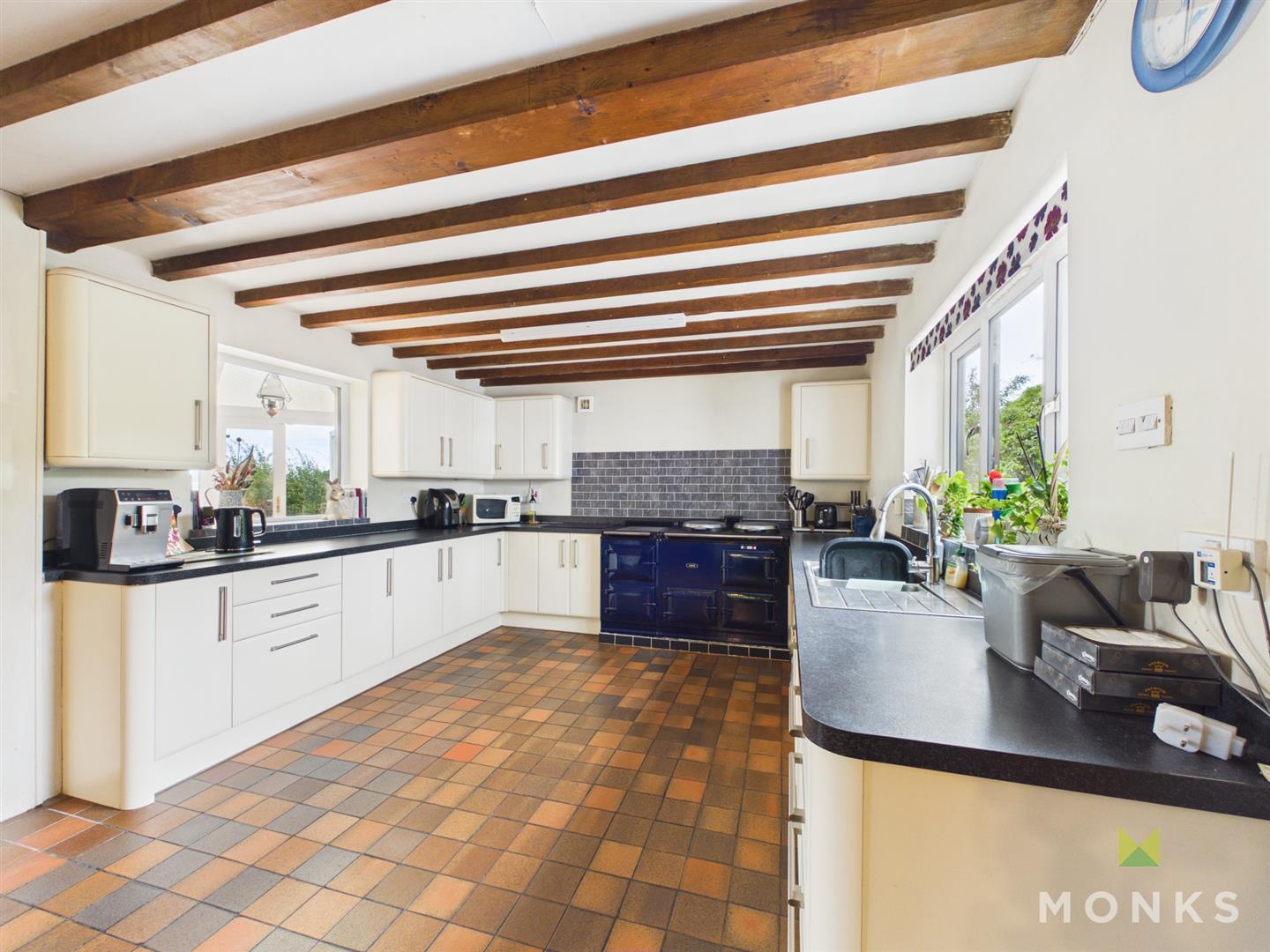 16 Walton, Telford, TF6 6AR For Sale